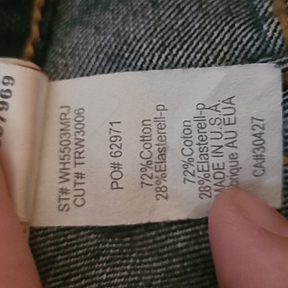 True Religion Joey Dark Wash Flare Cut Jeans - Picture 12 of 15